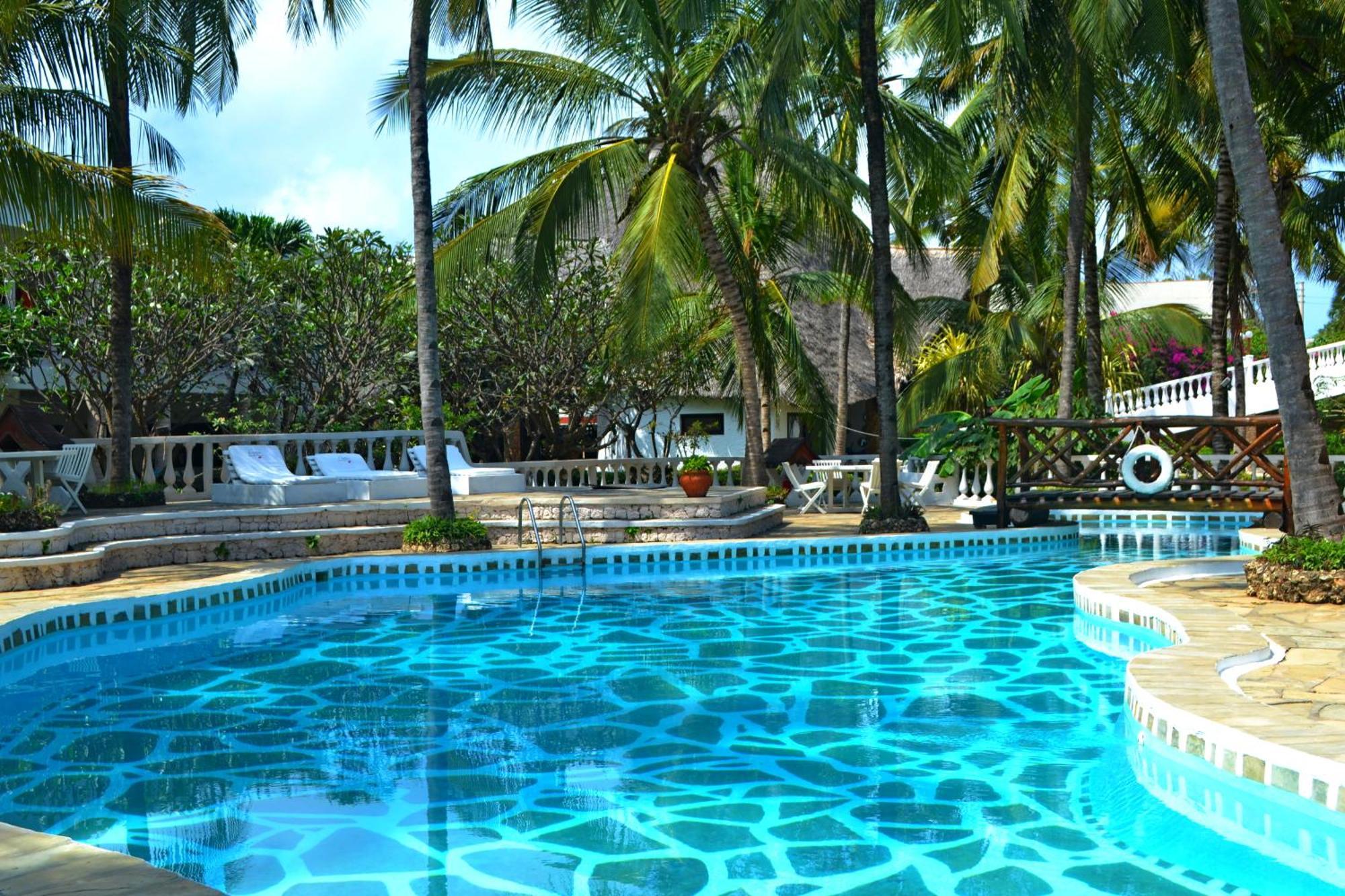 Hotel Aquarius Club Watamu Esterno foto