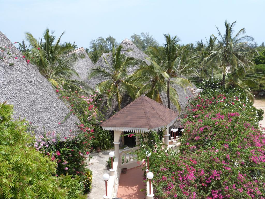 Hotel Aquarius Club Watamu Esterno foto