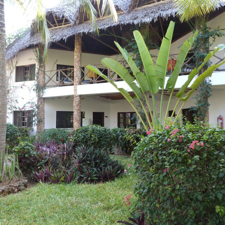 Hotel Aquarius Club Watamu Esterno foto