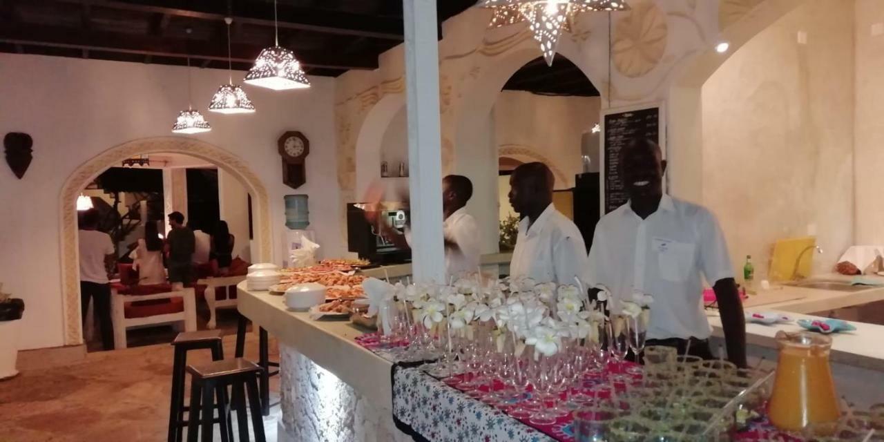 Hotel Aquarius Club Watamu Esterno foto